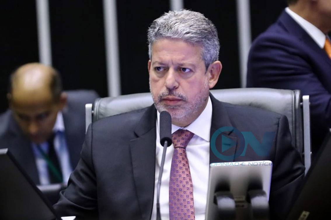 Arthur Lira dá recado a Lula na votação da MP e reforça tentativa de criar governo paralelo